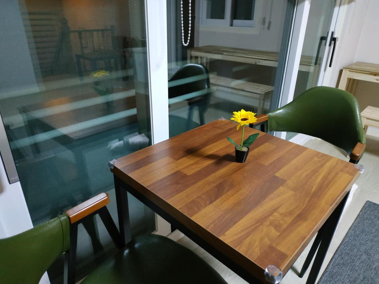 Ferienwohnung Hi Cafe House Seoul Exterior foto